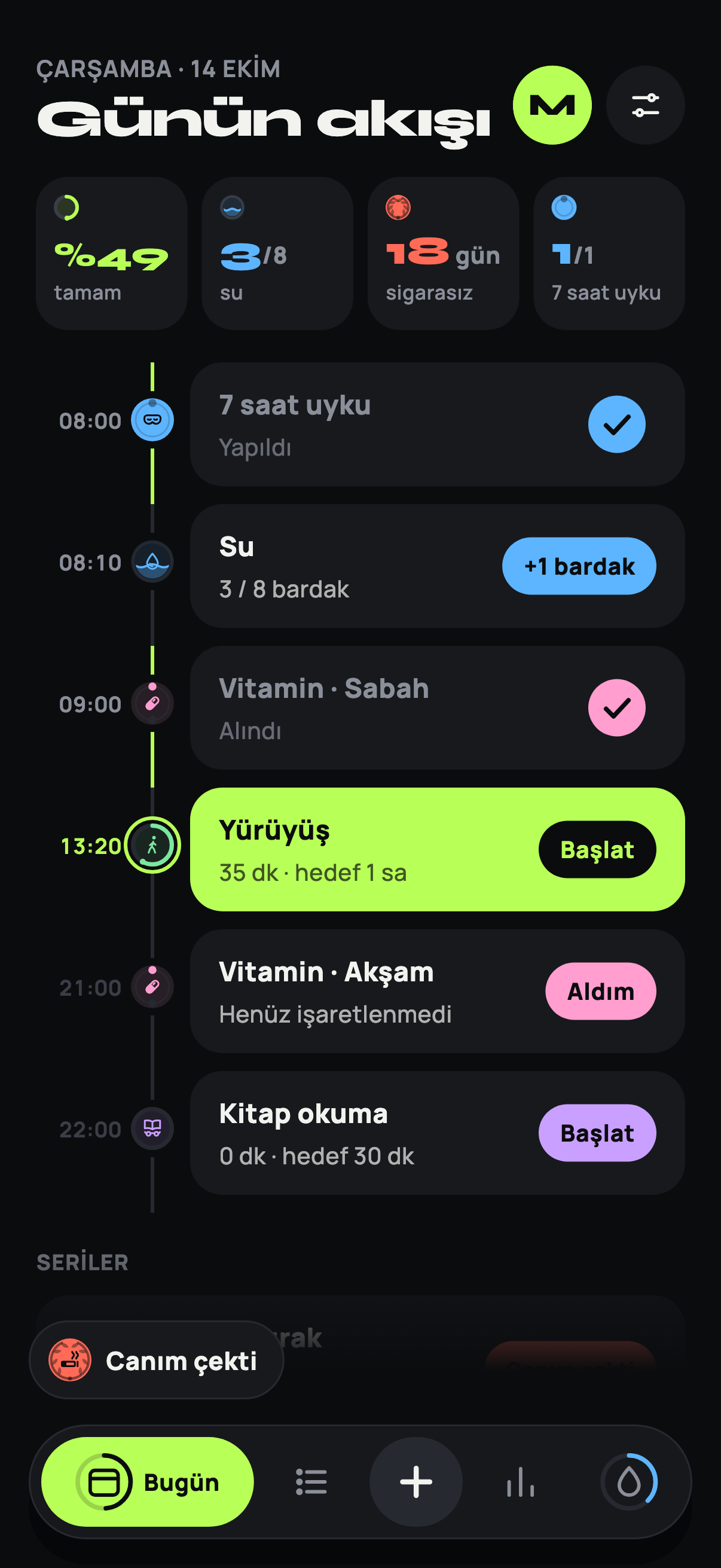 Devam “Günün akışı” (today’s flow) screen: 7 hours of sleep, water, vitamins, a walk and reading in time order; the next item, the walk, is highlighted, with 18 smoke-free days at the top and the smart dock at the bottom.
